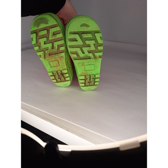 Oaki Kids Rain Boots‎ Pink Green Rubber Pull On Boots Size Toddler - Picture 5 of 9